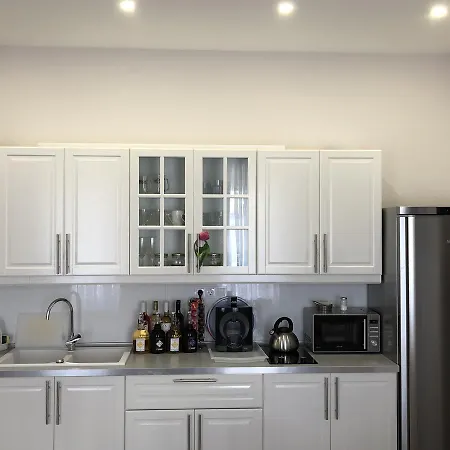 Frank アパート エゲル