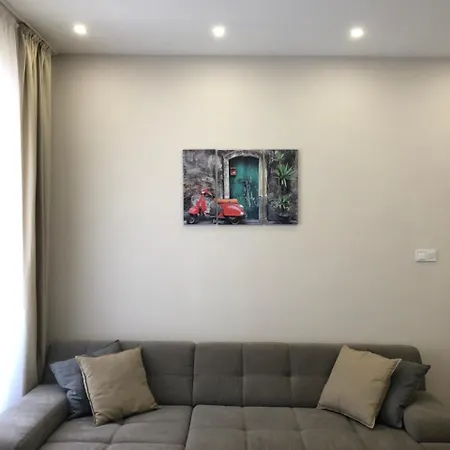 Frank Apartment Eger